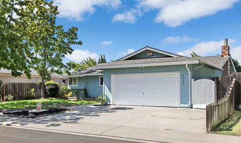 2633 Maxine Dr, Modesto, CA 95350 photo 2