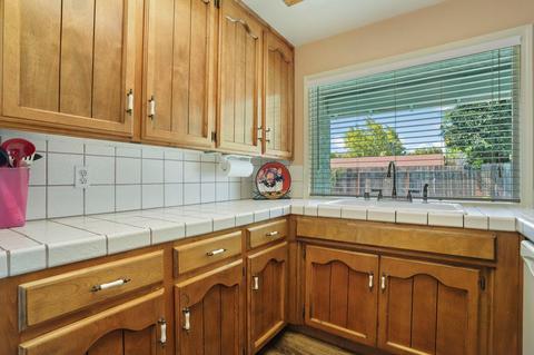 2633 Maxine Dr, Modesto, CA 95350 photo 13