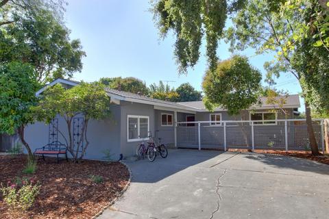 1313 Redwood Ln, Davis, CA 95616 photo 2