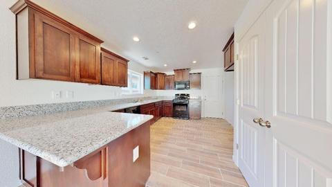 1031 Winter Ln, Patterson, CA 95363 photo 9