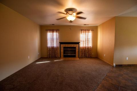 79 S Benicia Ct, Planada, CA 95365 photo 4