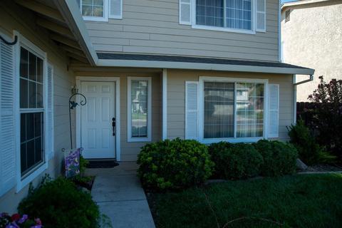 79 S Benicia Ct, Planada, CA 95365 photo 2