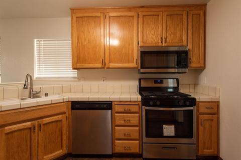 79 S Benicia Ct, Planada, CA 95365 photo 8