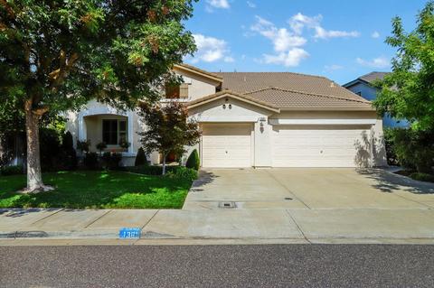 1361 Snyder Ave, Modesto, CA 95356 photo 4
