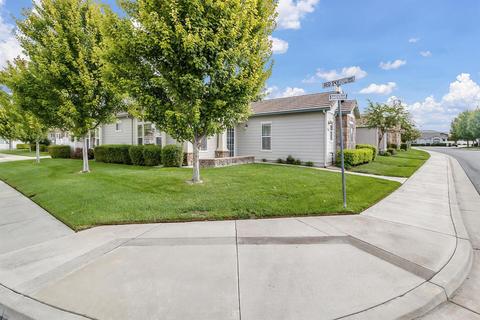 453 Sea Cove Dr, Ripon, CA 95366 photo 3