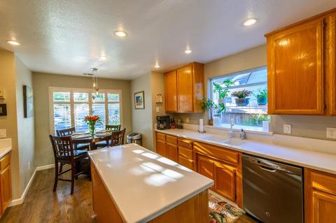 812 Yankee, Modesto, CA 95358 photo 5