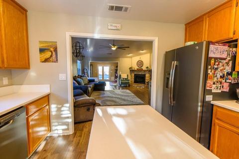 812 Yankee, Modesto, CA 95358 photo 11