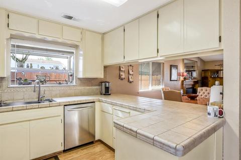 812 Canelli Cir, Modesto, CA 95356 photo 14