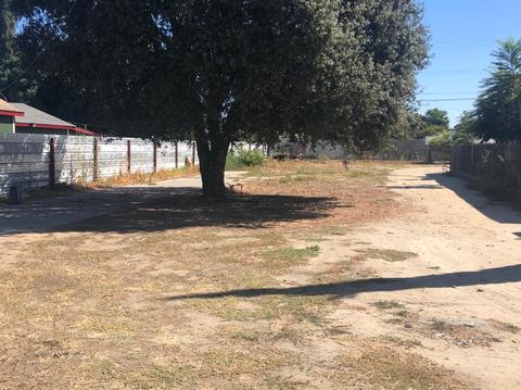 712 Empire Ave, Modesto, CA 95354 photo 2