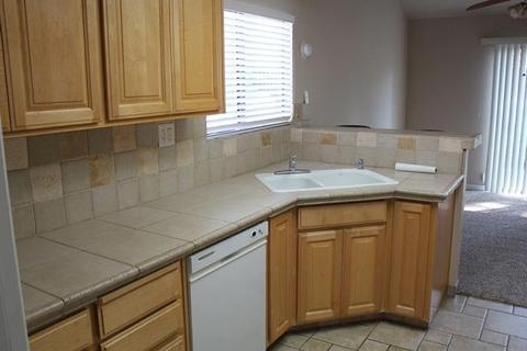 3704 Regency Park Dr, Modesto, CA 95356 photo 3