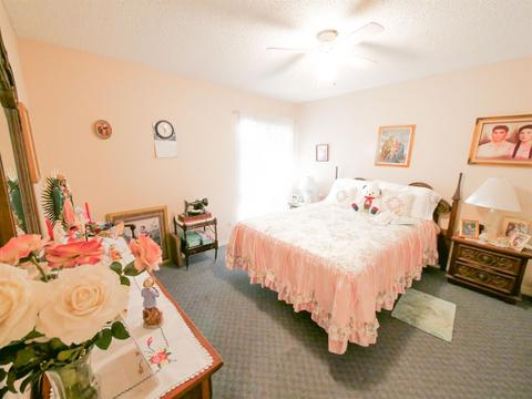 2649 Parkway, Ceres, CA 95307 photo 2