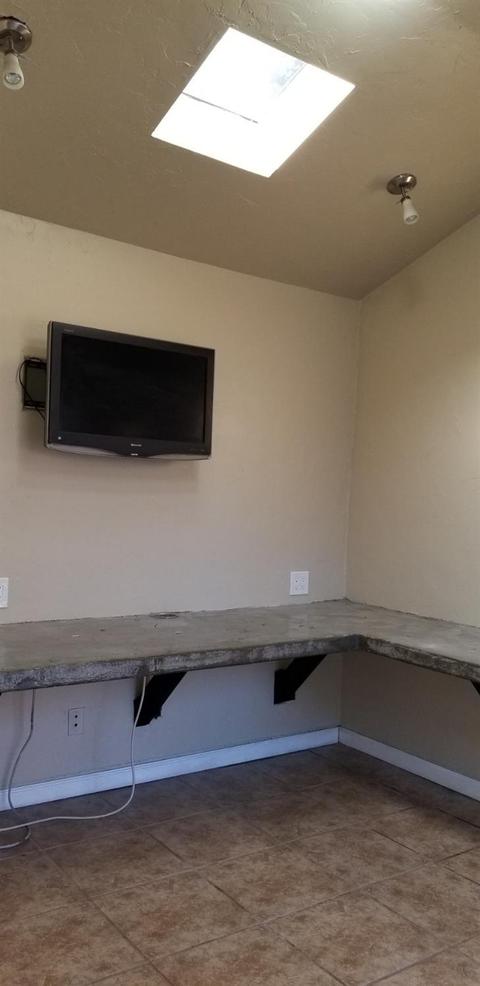 1121 Valencia Ct, Modesto, CA 95350 photo 12