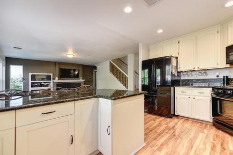 2493 Halsey Cir, Davis, CA 95618 photo 11