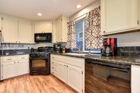 2493 Halsey Cir, Davis, CA 95618 photo 12