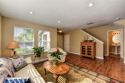 10886 Woodring Dr, Mather, CA 95655 photo 6