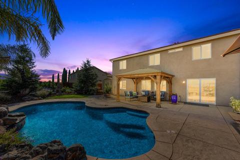 10886 Woodring Dr, Mather, CA 95655 photo 4