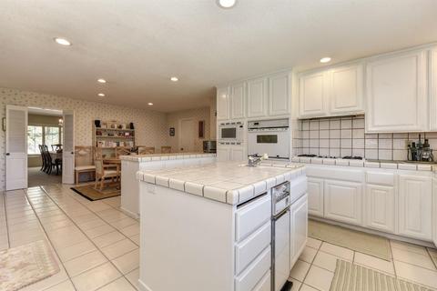 4819 Marlborough Way, Carmichael, CA 95608 photo 13