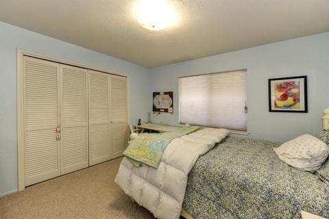 4819 Marlborough Way, Carmichael, CA 95608 photo 18