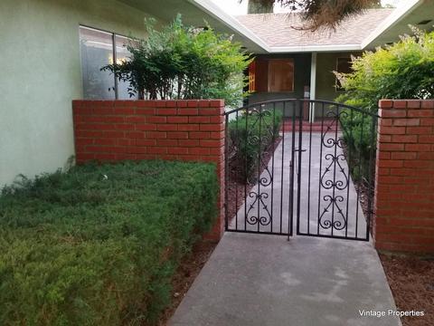 1405 Ensenada Dr, Modesto, CA 95355 photo 2