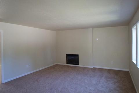 18590 E Walnut St, Clements, CA 95227 photo 9