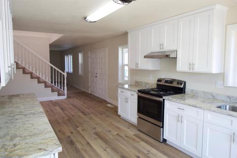 18590 E Walnut St, Clements, CA 95227 photo 6