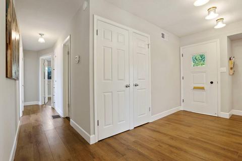 2324 Cabrillo Cir, Lodi, CA 95242 photo 4
