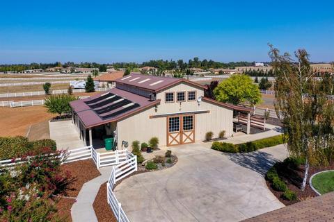 9418 Sidesaddle Dr, Wilton, CA 95693 photo 4