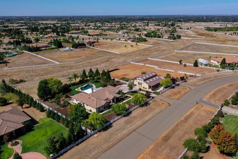 9418 Sidesaddle Dr, Wilton, CA 95693 photo 80