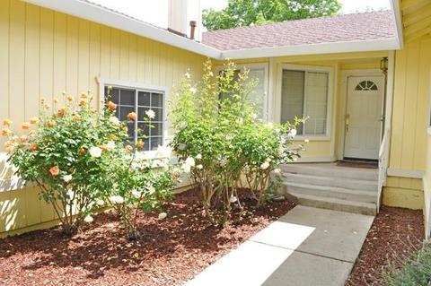 3244 Mancel Ct, Carmichael, CA 95608 photo 2