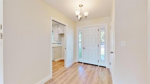 2912 Windsor Ln, Modesto, CA 95350 photo 8