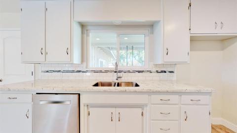 2912 Windsor Ln, Modesto, CA 95350 photo 11