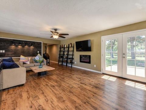 6028 Sutter Ave, Carmichael, CA 95608 photo 7