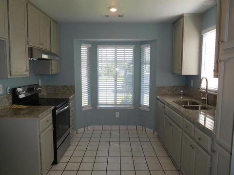 2305 Cyrus Hall Dr, Modesto, CA 95358 photo 10