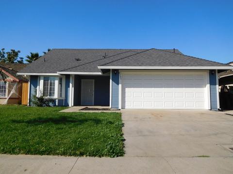 2305 Cyrus Hall Dr, Modesto, CA 95358 photo 1