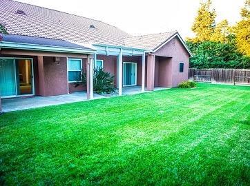 1748 Abigail Ln, Turlock, CA 95382 photo 4