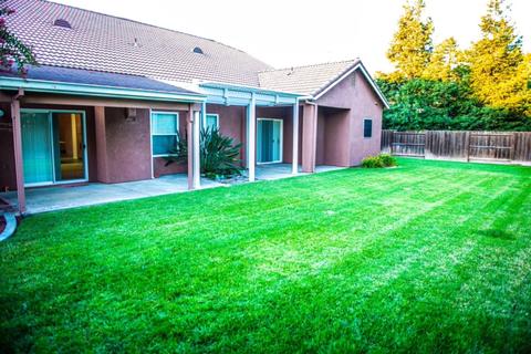1748 Abigail Ln, Turlock, CA 95382 photo 6