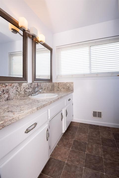 1508 Jacquelyn Way, Modesto, CA 95355 photo 13