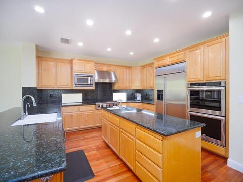 5721 Hoag Pl, Davis, CA 95618 photo 18