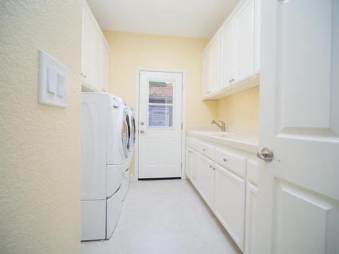 5721 Hoag Pl, Davis, CA 95618 photo 14