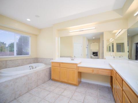 5721 Hoag Pl, Davis, CA 95618 photo 23
