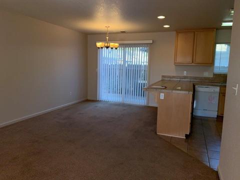 3229 9th St, Ceres, CA 95307 photo 2
