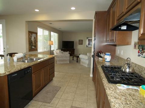 2004 Thomas Taylor Dr, Hughson, CA 95326 photo 15