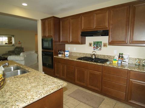 2004 Thomas Taylor Dr, Hughson, CA 95326 photo 14