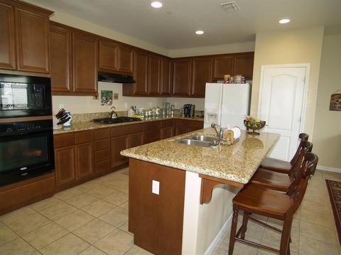 2004 Thomas Taylor Dr, Hughson, CA 95326 photo 11