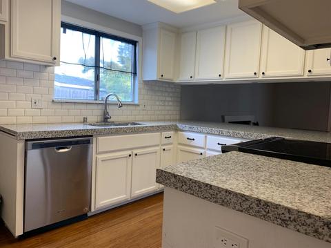 1410 Sherry Ct, Lodi, CA 95242 photo 2