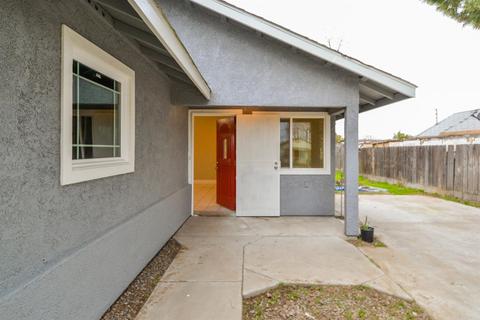 1757 Olympia St, Modesto, CA 95358 photo 4