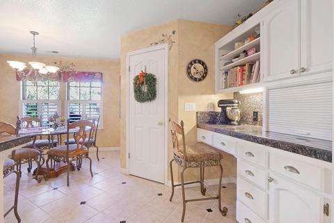 218 River Oaks Dr, Lodi, CA 95240 photo 4