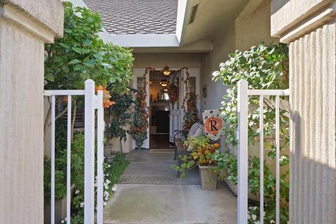 218 River Oaks Dr, Lodi, CA 95240 photo 2