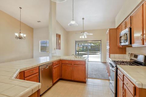 5913 Horn Way, Keyes, CA 95328 photo 17