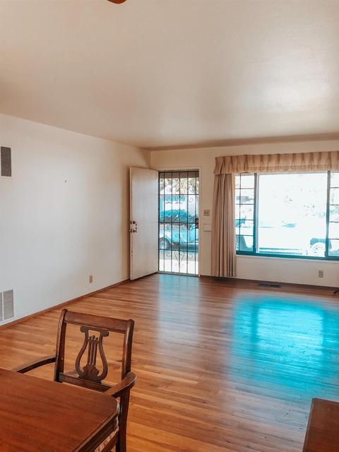 248 E Downs St, Stockton, CA 95204 photo 6